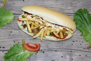 ფრის შაურმა პურში