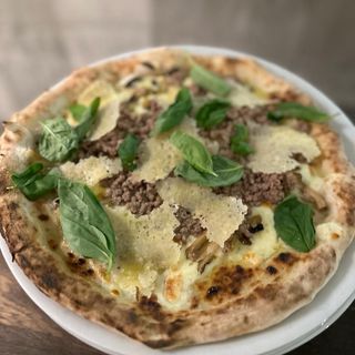 Pizza trufada (de masa madre) 36 cm