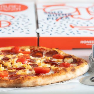 Pizza cabrami (30 cm.)