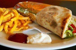 Makloub Escalope Fromage