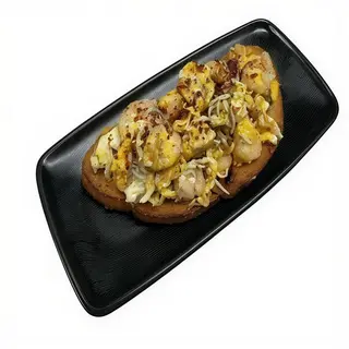 Tosta de revuelto de gulas