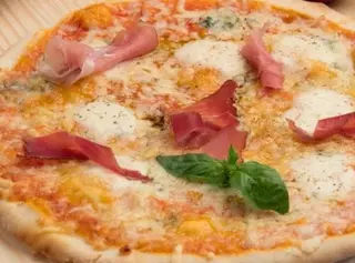 Gorgonzola e speck