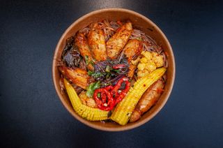 Гречана локшина з куркою та солодким чилі 450г