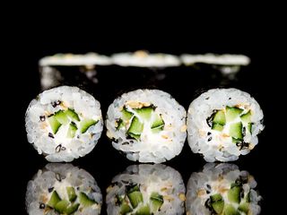 Хосомаки краставица и Филаделфия 