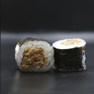 Hosomaki łosoś pieczony