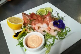 Duo di gamberi e salmone