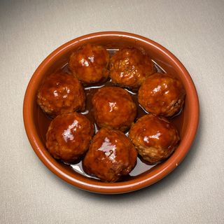 Albóndigas grandes