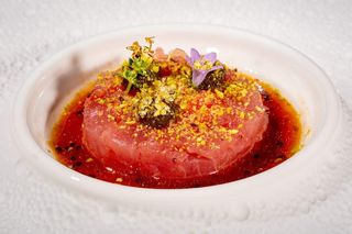 024 Tartare tuna truffle