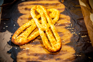 Covrig cu Cașcaval 90 g