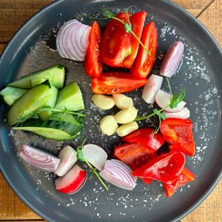 Свіжі овочі (340 г)