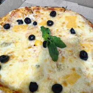 Pizza 4 Formage
