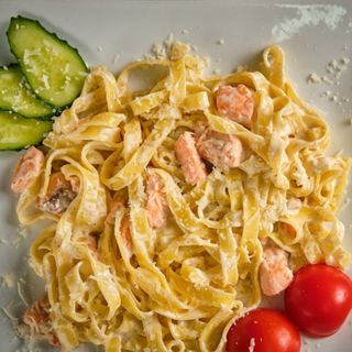 Тагліателі з лососем 0,290