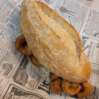 Bocadillo De Calamares