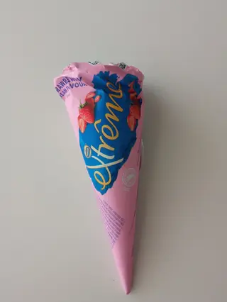 Helado Cono Fresa