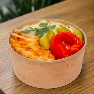 Salată cu pui grill