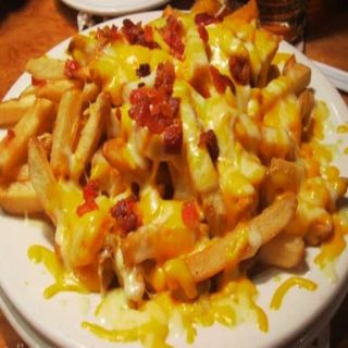 Papas Con Jamón Y Queso Amarillo