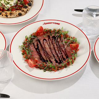 წითელი თინუსის კარპაჩო