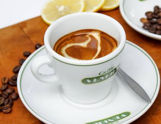 Espresso velika sa mlijekom 7gr