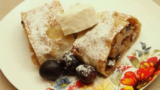 Штрудель яблочный