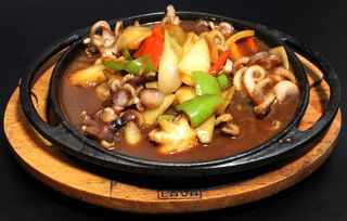 შემწვარი რვაფეხა სანელებლებით, G12