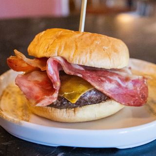 Bacon Cheese Burger