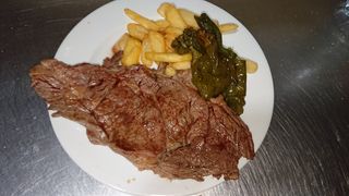 Plato Combinado De Entrecot De Ternera Gallega