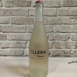 Yllera 5.5 ( Blanco Frizzante)