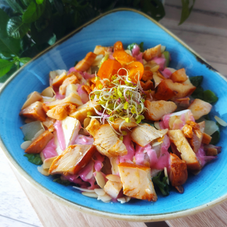 Sałatka z kurczakiem