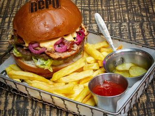 Big beef бургер (560g)