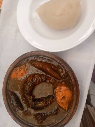 Placali + Sauce Kôpê