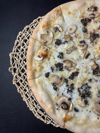 Vega pizza con trufa