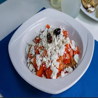 Ensalada Dakos