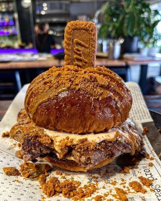 Hamburguesa bacon Biscoff