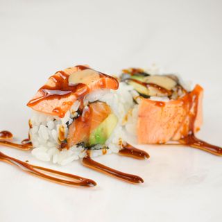 uramaki de salmon plus 8U