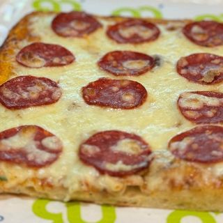Pizza Pepperoni