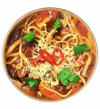 Гостра паста з ковбасками (350г)