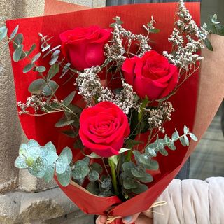 Ramo 3 rosas rojas