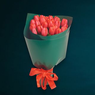 Buchet 25 Lalele Rosii