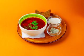 Червоний борщ (300/30/35/25г)