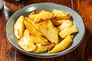 Cartofi dulci la cuptor