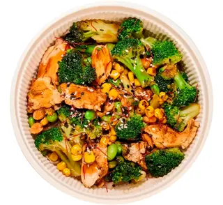 Wok-боул з броколі та куркою (350г)