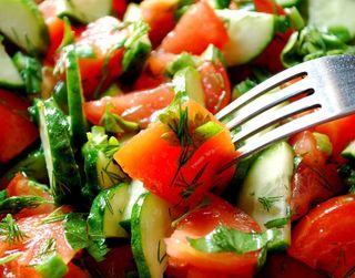 Овочевий салат з оливковим маслом (240г)