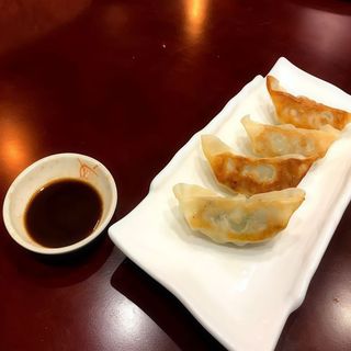 21. Gyoza de la casa (4 uds.)