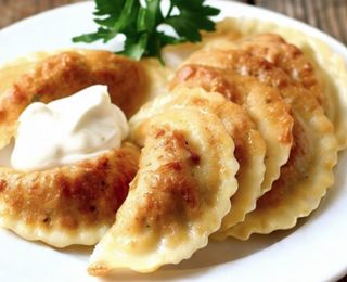 Pierogi z mięsem 10szt