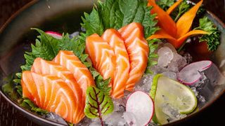 Sashimi Salmone