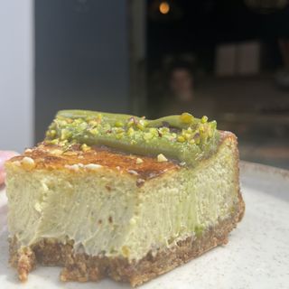 Tarta queso gallego pistacho