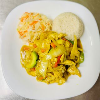 Kurczak w sosie curry