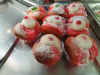 Pesche di ricotta  