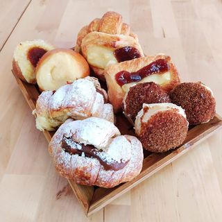 Facturas (Pastitas Argentinas)