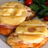 Kotlet po hawajsku z ananasem i serem 150g